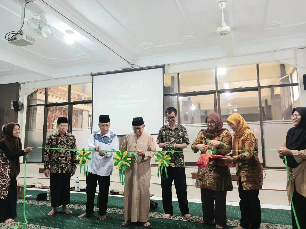 Potong Pita Peresmian Pondok Pesantren Al-Jihad Surabaya