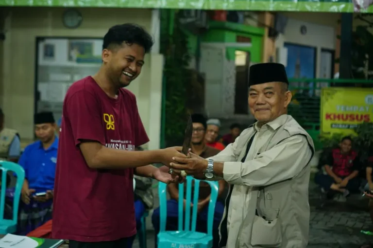 MERIAHKAN IDUL ADHA 1446 H, PP. AL-JIHAD SURABAYA TERIMA 19 HEWAN QURBAN